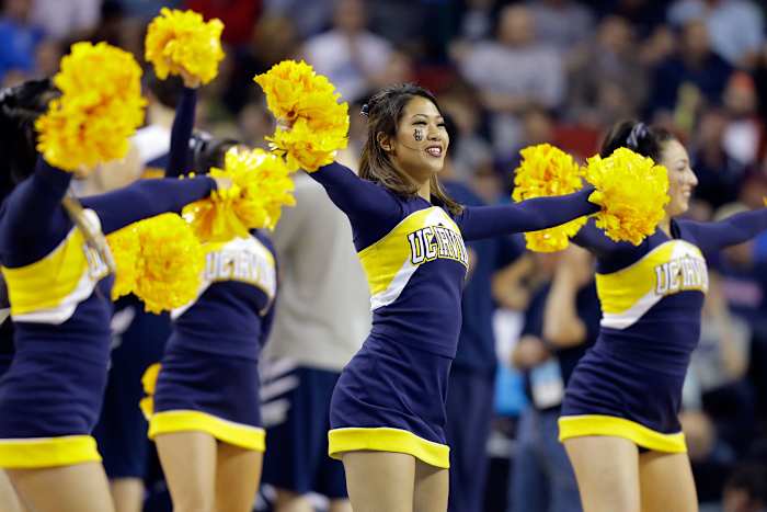 UC-Irvine-cheerleaders-AP41819087166_16_0.jpg